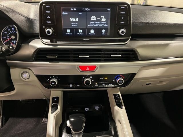 
								2020 Kia Telluride S full									