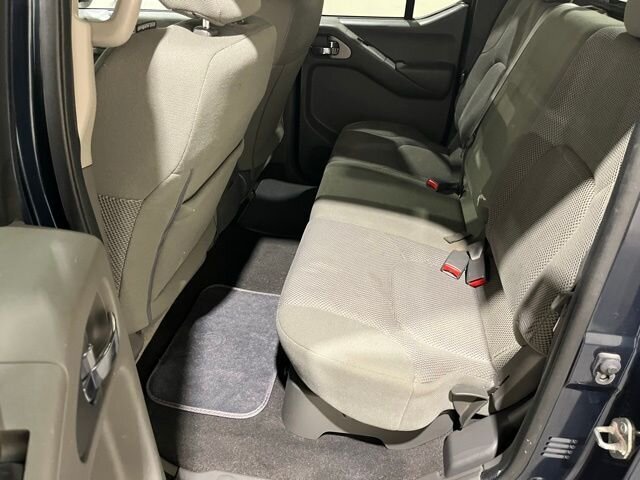 
								2020 Nissan Frontier SV full									