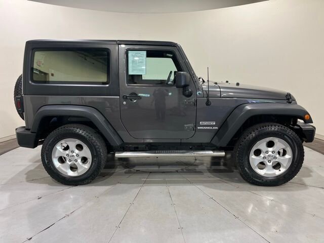 
								2014 Jeep Wrangler Sport full									