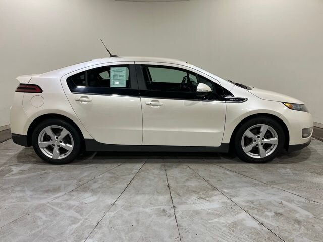 
								2014 Chevrolet Volt Base full									