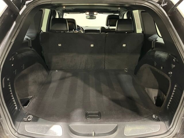 
								2019 Jeep Grand Cherokee Limited full									