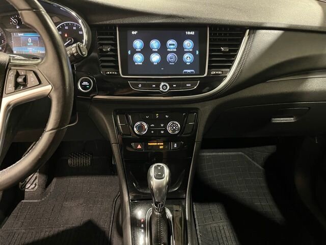 
								2017 Buick Encore Preferred full									