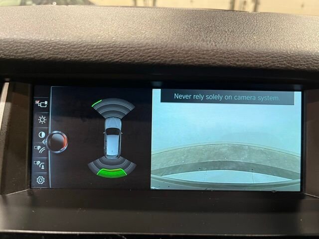 
								2017 BMW X3 xDrive28i w/Navigation full									