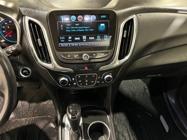 
								2018 Chevrolet Equinox LT full									