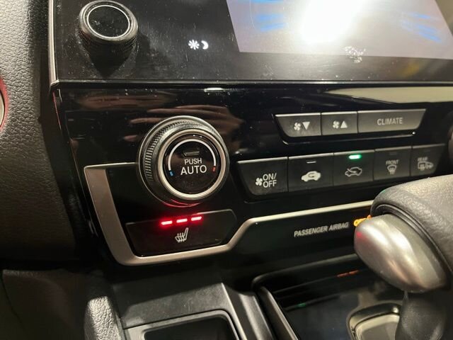 
								2018 Honda CR-V EX w/ Apple Car Play full									