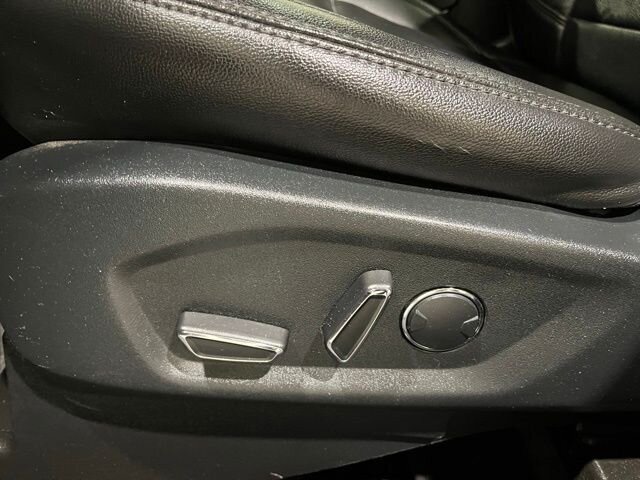 
								2018 Ford Explorer XLT w/ Apple Car Play and Navigation full									