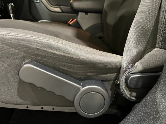 
								2017 Jeep Wrangler Unlimited Sport full									