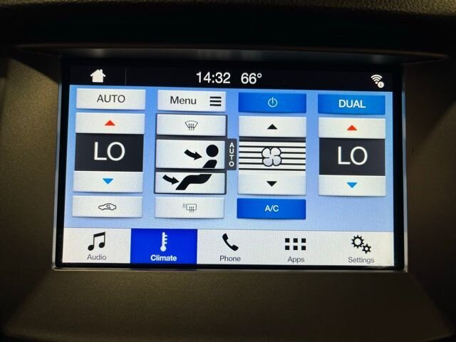 
								2019 Ford Ranger XLT w/ Apple Car Play full									