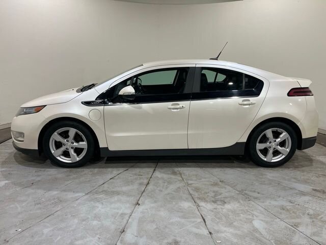 
								2014 Chevrolet Volt Base full									
