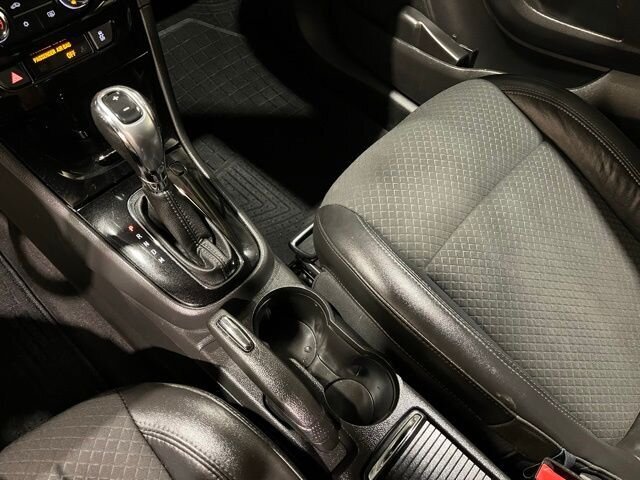 
								2017 Buick Encore Preferred full									