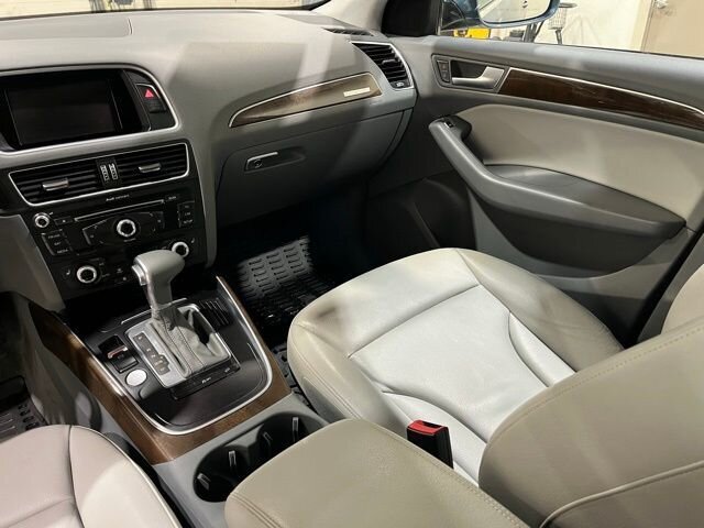 
								2017 Audi Q5 2.0T Premium Plus quattro full									