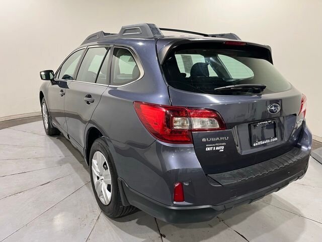 
								2015 Subaru Outback 2.5i full									