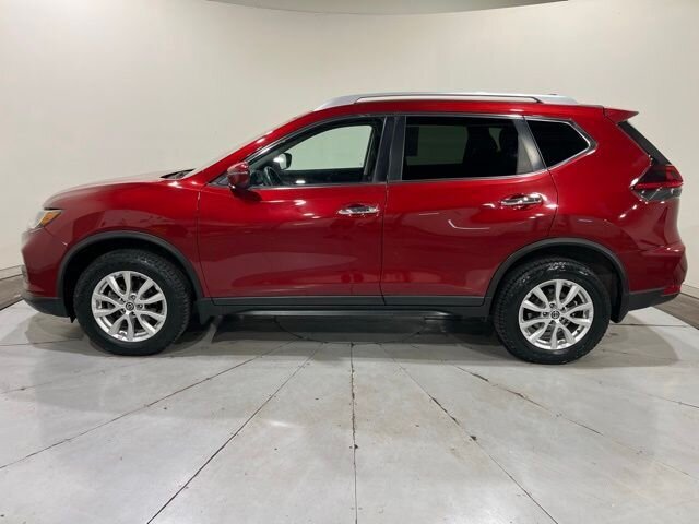 
								2018 Nissan Rogue SV w/ Apple Car Play full									