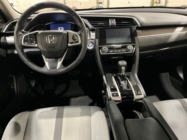 
								2016 Honda Civic EX full									