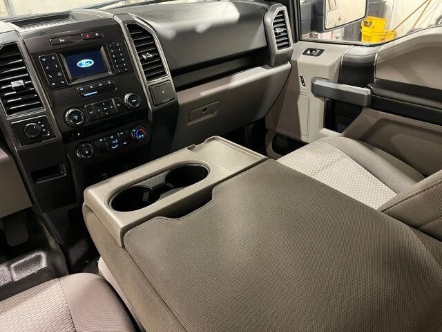 
								2018 Ford F-150 XLT full									