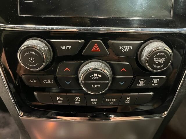 
								2019 Jeep Grand Cherokee Limited full									