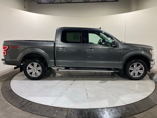 
								2019 Ford F-150 XLT full									