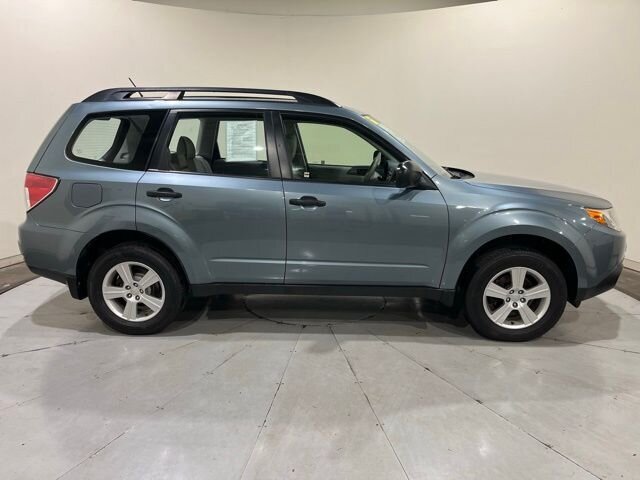 
								2013 Subaru Forester 2.5X full									