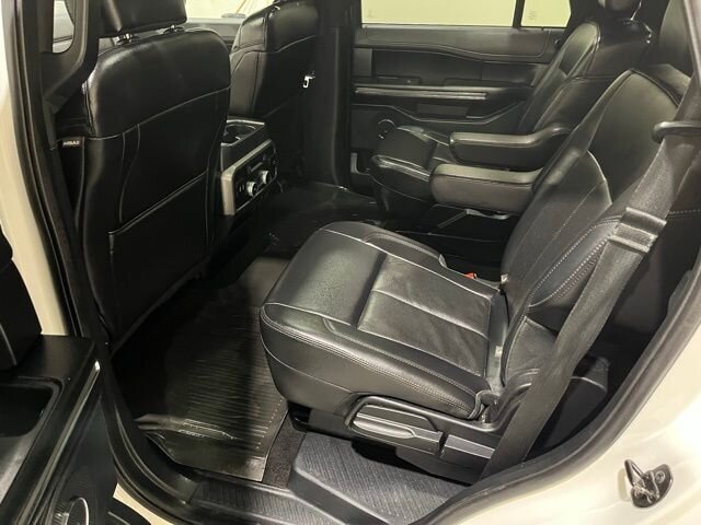 
								2020 Ford Expedition XLT w/ Navigation full									