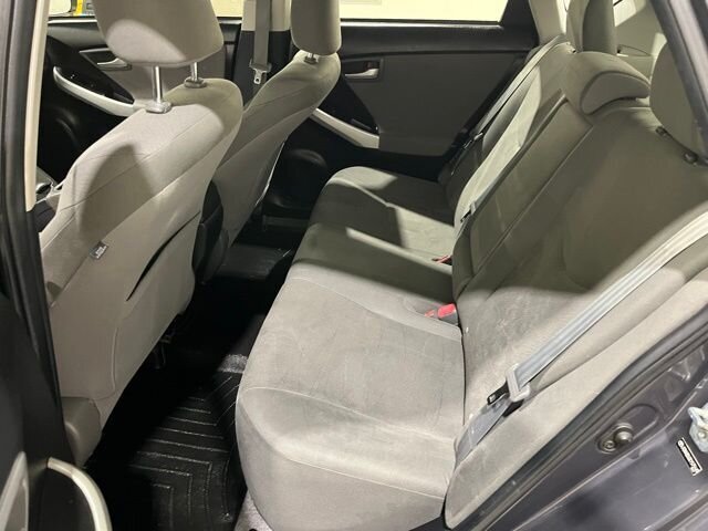 
								2012 Toyota Prius One full									