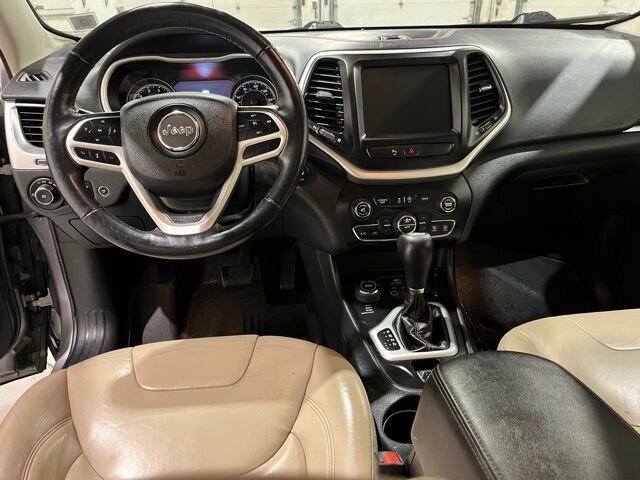
								2018 Jeep Cherokee Limited full									