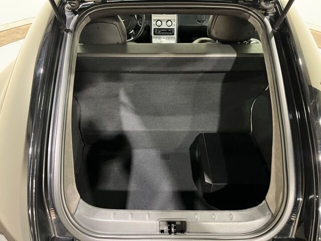 
								2005 Chrysler Crossfire Base full									