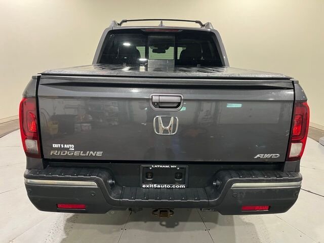 
								2018 Honda Ridgeline RTL-E w/ Apple Car Play full									