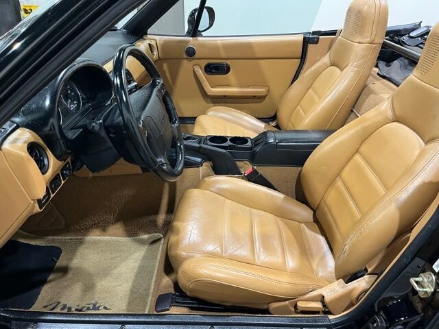 
								1993 Mazda MX-5 Miata Base full									