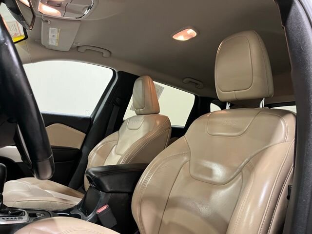 
								2018 Jeep Cherokee Limited full									