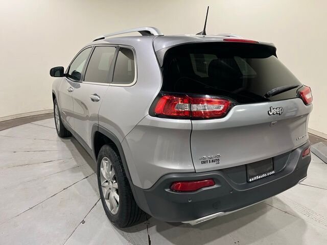 
								2018 Jeep Cherokee Limited full									