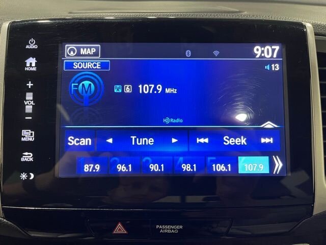 
								2018 Honda Ridgeline RTL-E w/ Apple Car Play full									