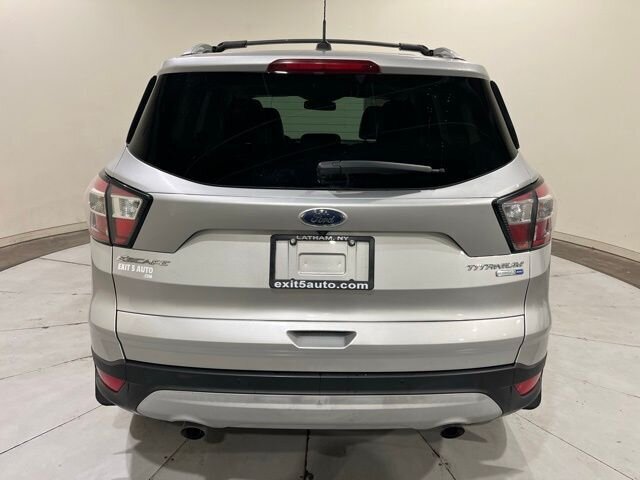 
								2017 Ford Escape Titanium w/ Navigation full									