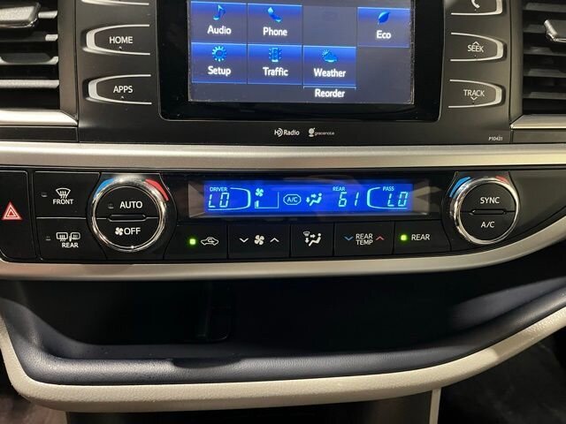 
								2015 Toyota Highlander LE Plus V6 full									