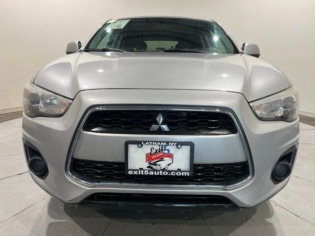 
								2015 Mitsubishi Outlander Sport ES full									