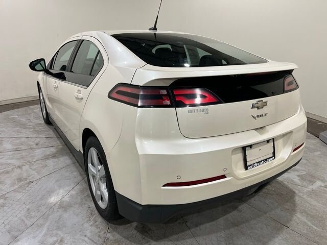 
								2014 Chevrolet Volt Base full									