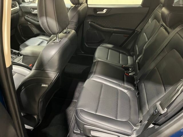
								2020 Ford Escape SEL w/ Apple Car Play full									
