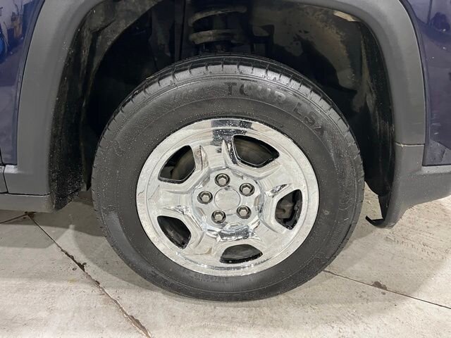 
								2018 Jeep Compass Sport full									