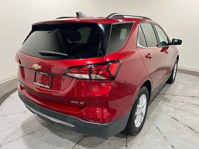 
								2022 Chevrolet Equinox LT w/ Apple Car Play and Navigation full									