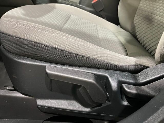
								2021 Ford Escape SE full									