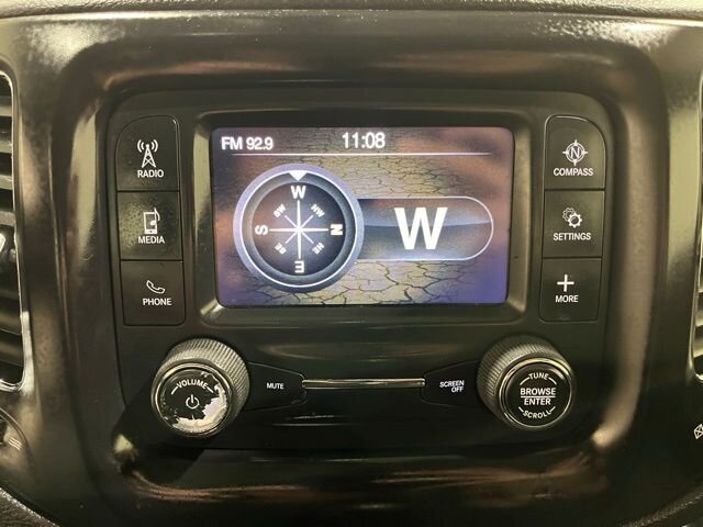 
								2018 Jeep Compass Sport full									