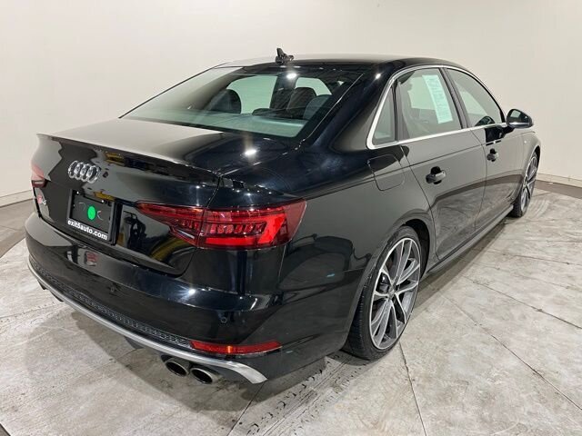 
								2018 Audi S4 3.0T Prestige quattro w/ Apple Car Play and Naviga full									