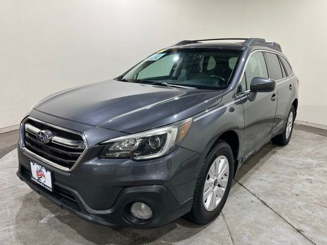 
								2018 Subaru Outback 2.5i Premium w/ Apple Car Play full									
