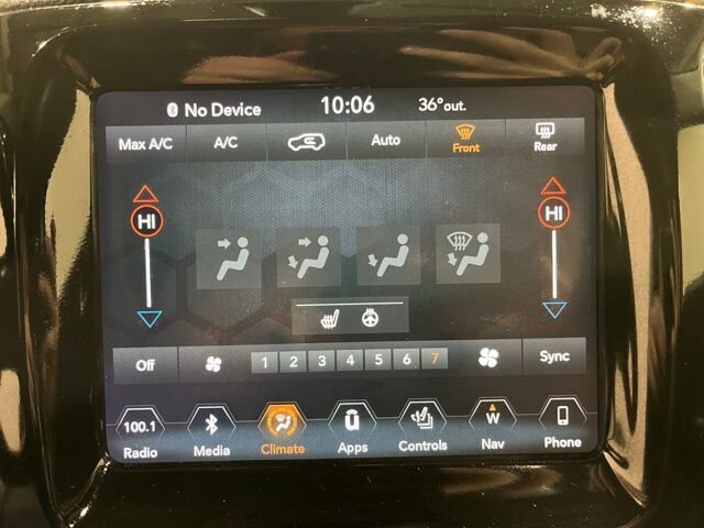 
								2018 Jeep Compass Limited w/ Navigation full									