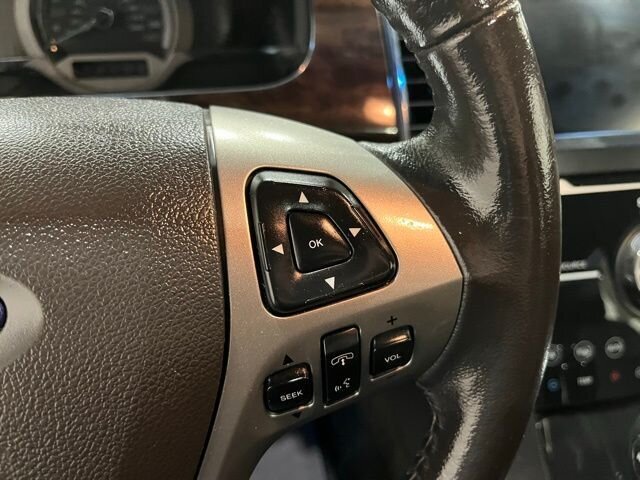 
								2015 Ford Taurus Limited w/ Navigation full									