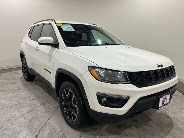 
								2019 Jeep Compass Sport w/ Apple Car Play full									