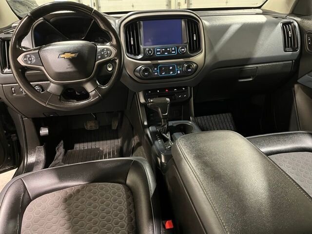 
								2018 Chevrolet Colorado Z71 full									