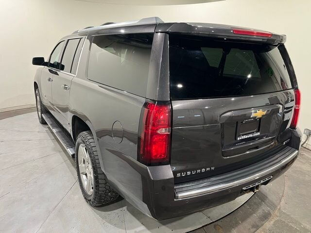 
								2018 Chevrolet Suburban Premier w/ Navigation full									