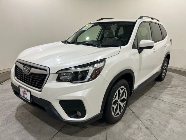 
								2021 Subaru Forester Premium w/ Apple Car Play full									