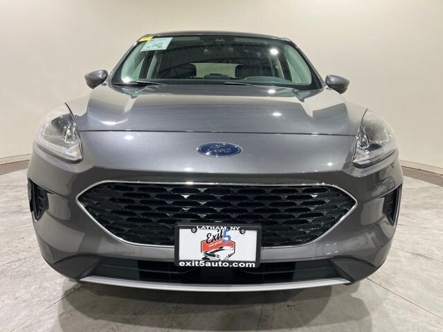 
								2021 Ford Escape SE full									