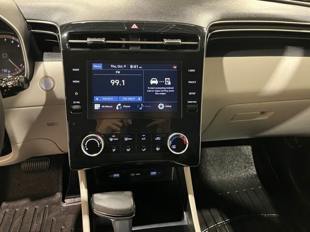 
								2022 Hyundai TUCSON SEL w/ Apple Car Play full									